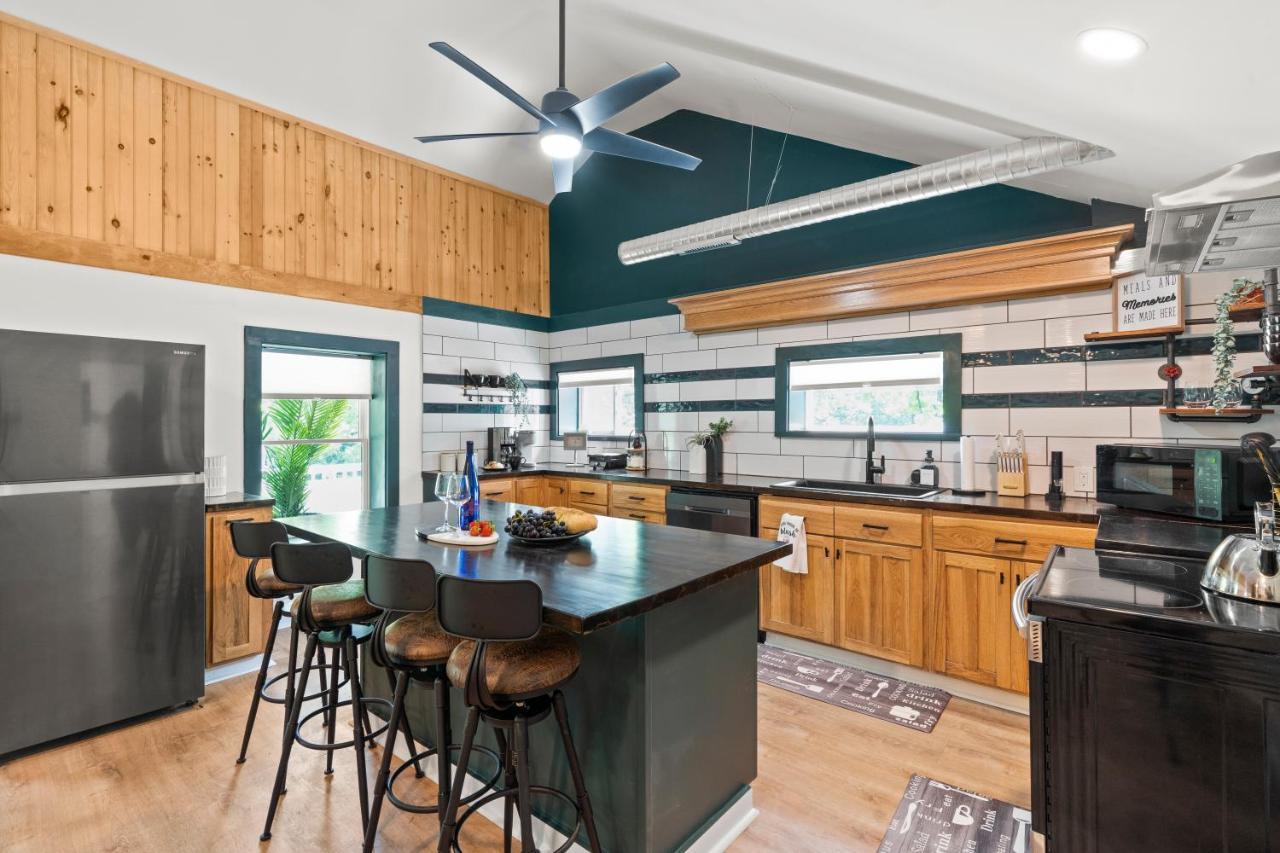 The Modern Forge Ny, Honeoye Lake Exteriér fotografie