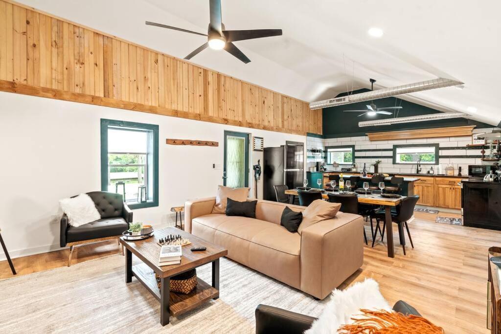The Modern Forge Ny, Honeoye Lake Exteriér fotografie